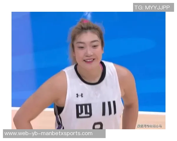 全运会小组赛李梦砍下25分助四川女篮大胜中国香港队73分 全运会小组赛李梦砍下25分助四川女篮大胜中国香港队73分