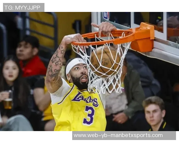 浓眉神勇表现助力球队胜利19投12中砍下31分9篮板4助攻3抢断完美罚球6中6