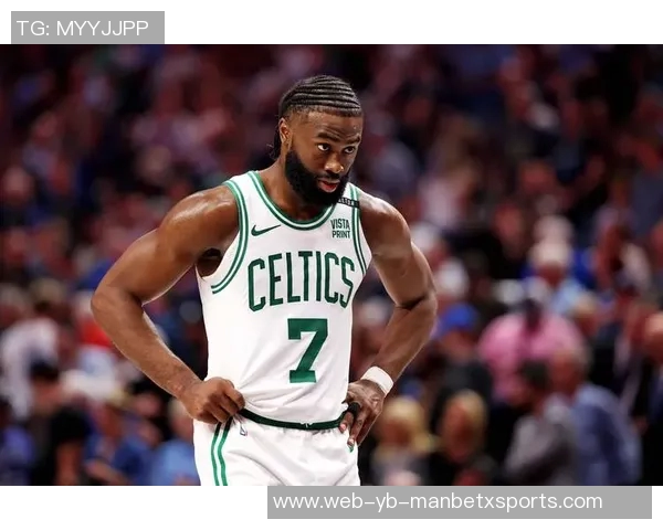 下半场球队稳健发挥杰伦布朗引领逆转20分展现领袖风范